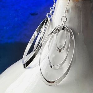 Lightweight silver hoop earrings